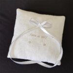 Hringapúði úr hör - endurnýtt efni